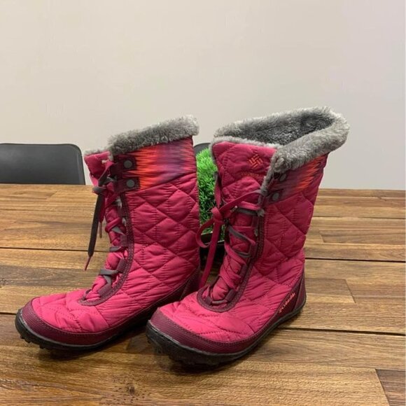 COLUMBIA waterproof warm winter boots. Magenta. Size 4. New condition. - Picture 4 of 9